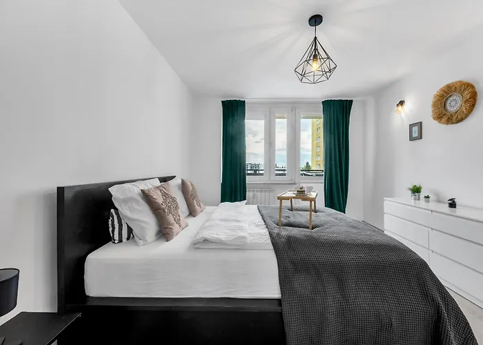 Apartment Goclaw - 48m2, Balcony - By Rentujemy *